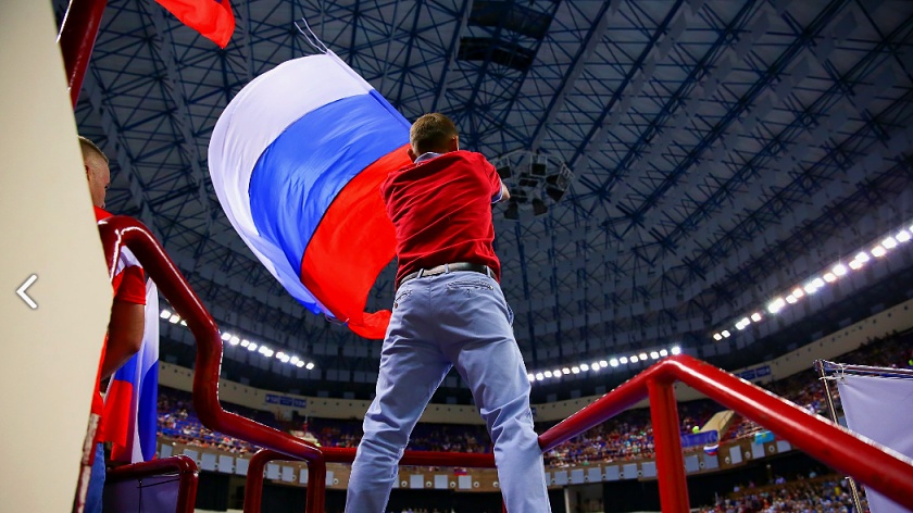 22 августа — День Российского флага