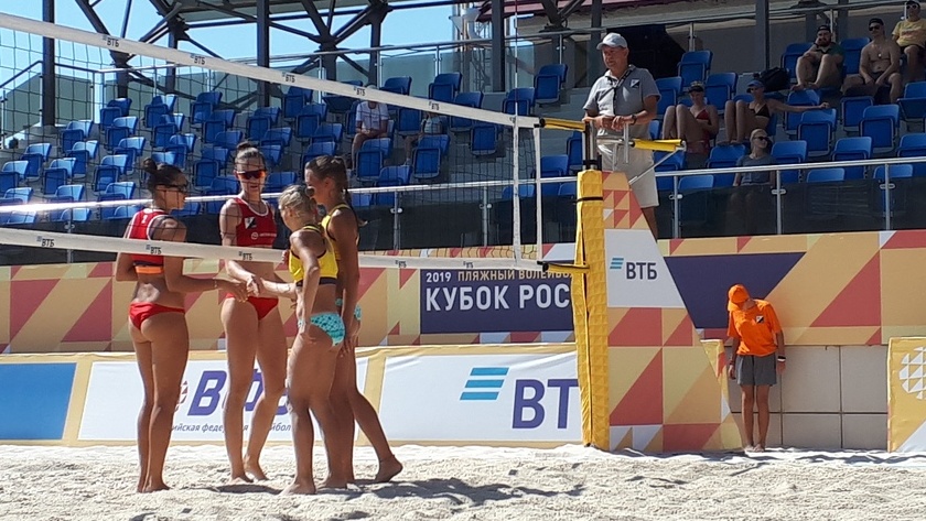 Впервые в истории: калининградские волейболистки-пляжницы приняли участие в Кубке России!