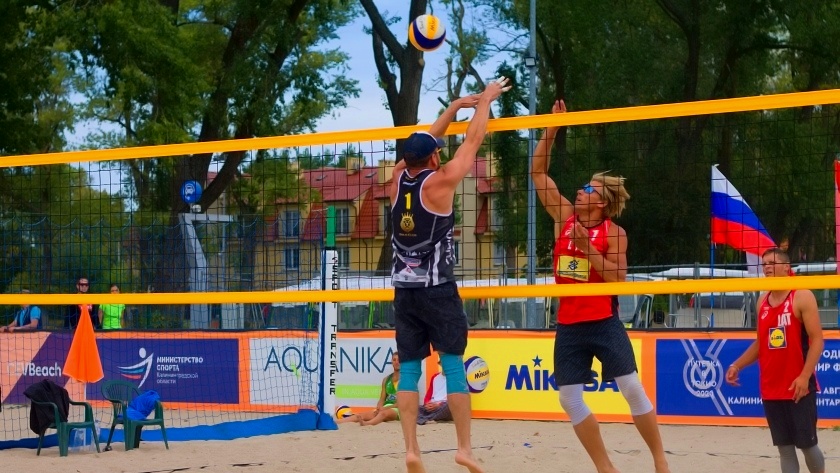 Итоги турнира по пляжному волейболу «Кубок Зеленоградска»